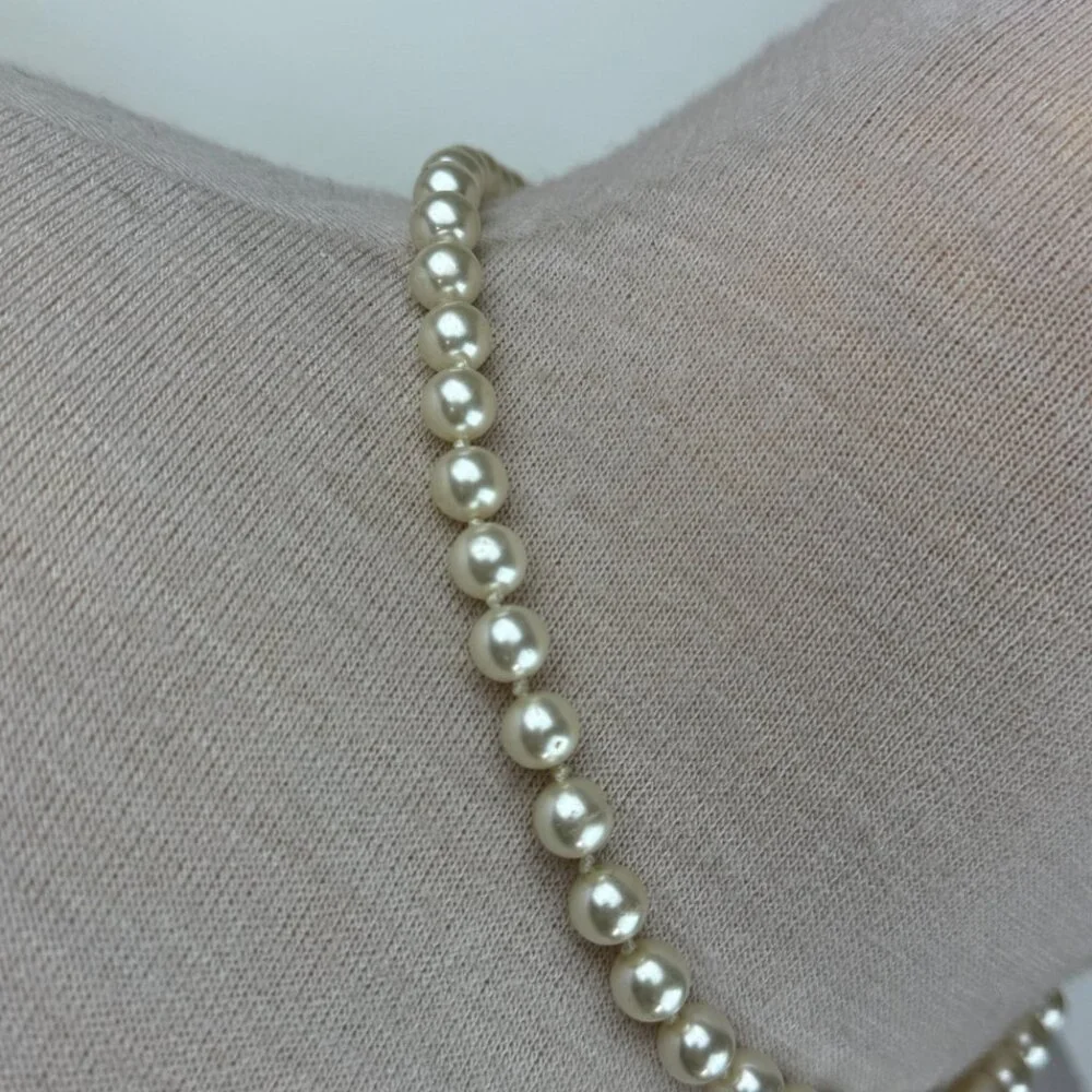 Vintage Faux Pearl Beaded Necklace Knotted 18